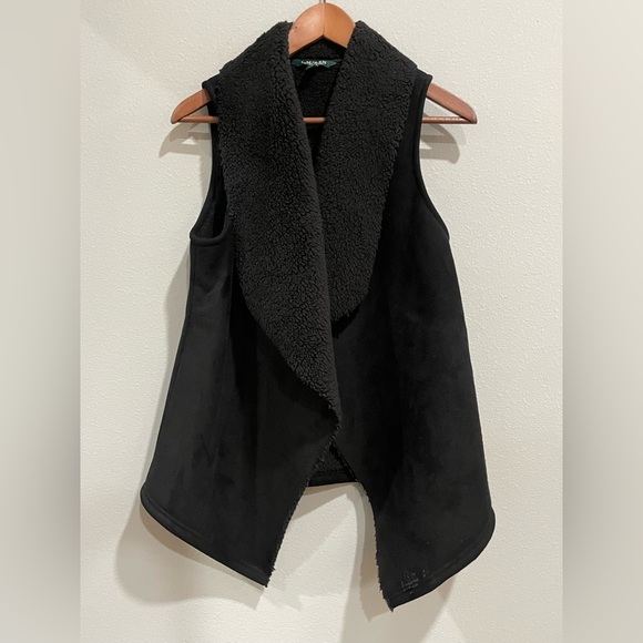 Lauren Ralph Lauren Black Faux Shearling Vest (S/P) - Picture 2 of 13